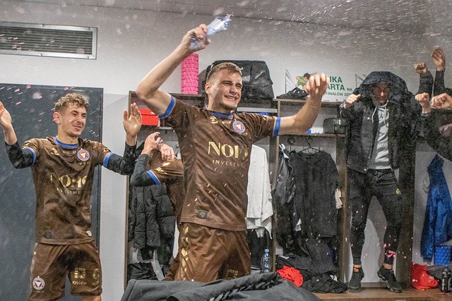 科技创新取 科技创新取